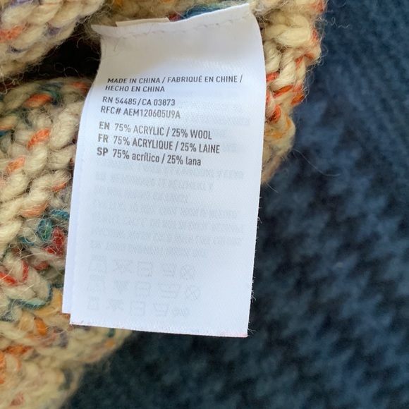 Wool Sweater - Picture 3 of 3